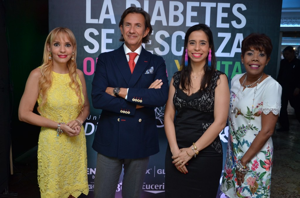 Nalini Campillo, Francisco Javier Aragón Sánchez, Patricia González y Dolores Mejía.